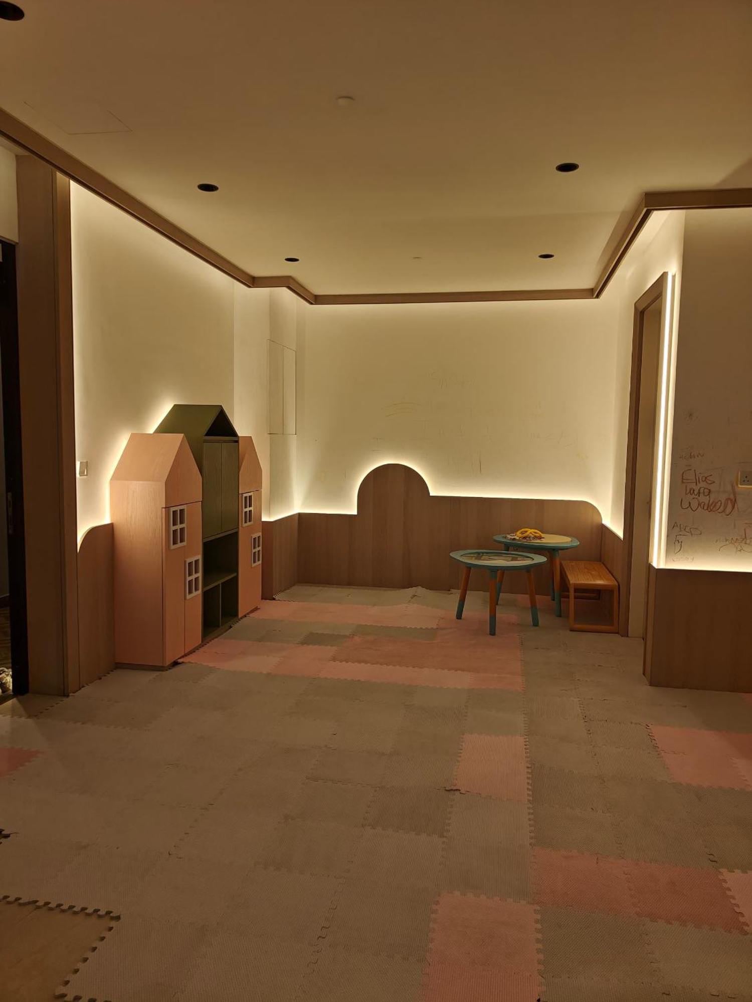 Scarletz Suites Twin Tower Klcc Kuala Lumpur By Okidoki 외부 사진